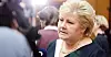 – Det er selvsagt leit at pandemien har ført til en stor arbeidsbelastning, sier tidligere statsminister Erna Solberg (H).