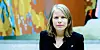 – Vanlige arbeidsfolk blir oppfordret til moderasjon, mens lønna til toppene vokser inn i himmelen, påpeker Kirsti Bergstø, fungerende leder i SV.