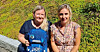 Gunn Marie Eriksen (til venstre) sammen en av de andre mødrene i gruppa, Aida Gacic Mulic.