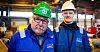 Industriarbeidarane Kjell Kvalen (til venstre) og Joachim Aspelund Linde vil ha betre løn. Det er viktig å få mest mogleg sentralt, for dei lokale forhandlingane gir ofte ikkje så mykje.