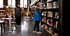 Norge er blant landene i Europa med flest studenter som kombinerer jobb og utdanning. (Illustrasjonbilde)