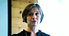 Barne- og familieminister Kjersti Toppe (Sp) sier skolefravær alene ikke er et tilstrekkelig grunnlag for å utløse meldeplikten.