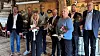 25-årsjubilanter: Fra venstre ser vi forbundsleder Brede Edvardsen, Frank Rune Røsåsen, Alf Røvang, Stein Viken, Jon Espen Holt og leder i avdelingen, Jarle Røksund. Foran fra venstre ser vi Sølvi May Fles og Wenche Tårneby.