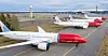 KRISEN IKKE OVER: Selskapets problemer er ikke over, advarer eksperter og tillitsvalgte. Bildet fra april viser flere av Norwegians Dreamliner-fly som står lagret på Gardermoen.