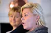 Finansminister Siv Jensen ønsket å høyne grensa for momsfri netthandel til 500 kroner. Hun får ikke flertall for forslaget.