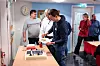 Kakekø. Her er det forbundets nye ansatte med spesialansvar for IT som sjekker ut kaka. Petr Vasilev begynner som forbundssekretær på nyåret.