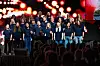Koret Folkets Røst sang deres versjon av Arne Paasche Aasens arbeiderklassiker «Vi bygger landet» - veldig i tråd med landsmøtets motto «Vi skaper fremtiden. Sammen».