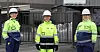 PROSESSOPERATØRENS NYE KLÆR: Prosessoperatørene Julie Rakland Hagen (f.v.), Eva Olafsdottir og Camilla Landro er glad for at de endelig har fått inn kjønnstilpassa arbeidsklær. Olafsdottir er én av tre som nå tester ut det nye tøyet. De to andre er avbildet i gammelt arbeidstøy.