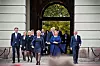 ENDRER: Høyre og Fremskrittspartiet gikk til valg på endringer i arbeidsmiljøloven. I dag presenteres det første forslaget for Stortinget. Her er regjeringa på Slottsplassen en novemberdag i 2013.