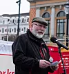 – Næringsmiddelindustrien som jeg representerer opplever også dette presset, det er mange små og mellomstore lokale produsenter som sliter i disse dager, sa konserntillitsvalgt i Arcus, Arne Larsen fra NNN.
