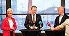 Riksmekler Mats Ruland (i midten), NHOs administrerende direktør Ole Erik Almlid og LO-leder Peggy Hessen Følsvik var mandag i et kort møte sammen.
