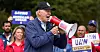 Joe Biden avla streikende bilarbeidere et historisk besøk i Michigan tirsdag. Aldri før har en president fysisk møtt opp for å vise sin støtte til streikende i USA.