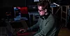 Barnevernspedagog Marius Ruud er et av hodene bak Gamingkontakten. – Mange voksne har forstått at gaming ikke er den store, stygge ulven. Men de opplever fortsatt at det er vanskelig å henge med i ungdommens gaming.