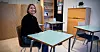 SPESIALPEDAGOG: Susanna Jürgens jobber i det kommunale oppfølgingsteamet Sveps ungdomsverksted og jobber tett med elever og lærere. Her er hun i «Studieverkstedet»