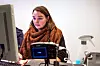 REGISTRERER: Ingrid Hindahl Natvig, seksjonstillitsvalgt ved Politiets utlendingsenhet på Tøyen, intervjuer en 
asylsøker som ønsker å være anonym.