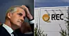 – Jeg har registrert at dette er et selskap som har hatt ganske store økonomiske problemer, også før strømkrisen, sier Jonas Gahr Støre.