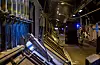 ELEKTROLYSEOVN: De ti tidligere Nystar-ansatte skal bygge opp resten av elektrolyseovnene til den nye B-hallen ved Hydro Husnes. Her ser vi elektrolyseovner som er i drift i A-hallen.