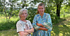 Kari Walczyk og Anne Sofie Akselsen er tillitsvalgte ved Østfoldbadet. Nå er de frustrerte og forbannet på vegne av de ansatte.