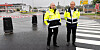 Kent Weberg (t.v) og Morten Hagen har i lang tid etterlyst tiltak for å gjøre bussterminalen sikrere.