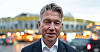 Eneste mulighet regjeringen har til å nå sin egen frist, er hvis det viser seg at Terje Aasland er tryllekunstner.