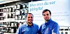 Fernando Heredia og Markus jobber tett sammen for å legge en plan for de ansatte som trenger litt ekstra tilrettelegging.