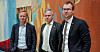 Høyres Helge Orten (t.v.), Venstres Alfred Bjørlo (i midten) og KrFs Kjell Ingolf Ropstad møter pressen i Stortingets vandrehall i forbindelse med bruddet i forhandlingene om havbruksskatten.