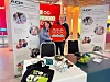 Hilde Mostølen og Øistein Pettersen som er salg og markedsleder i AOF Østlandet på stand på NNN sitt landsmøte