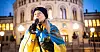 Jara Sekala Gudmundsson leder en av de daglige demonstrasjonene foran Stortinget. Nå mobiliseres det inn mot ett-års markeringen 24. februar.