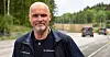 KRITISK: - Veien er en del av yrkessjåførenes arbeidsmiljø, og vi er bekymret for at økonomi har gjort at veimyndighetene har senket kravene til utbygging og oppgradering av veinettet, sier forbundssekretær i Fellesforbundet, Dag-Einar Sivertsen.