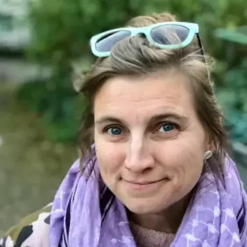 Leder av Kvinnepolitisk utvalg i FO Vestland og LO Vestland sitt familie- og likestillingspolitiske utvalg