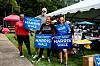 Poltikk er viktig, selv om lokal-LO i Memphis forsøker å tone det noe ned for ikke å støte de konservative fagforbundene. Denne gjengen fra United Auto Workers tok til slutt hintet etter at fotografen hadde snust rundt valgplakatene i noen timer.