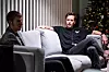 Her sitter jobbspesialist Ole Martin Hanssen sammen med Petter Østreng i FO sine lokaler.