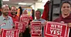 Postansatte i Royal Mail sa med et overveldende flertall ja til sommerens og høstens streiker - for å sikre medlemmene opprettholdt kjøpekraft i en tid der inflasjonen i Storbritannia hittil i år er på 10 prosent.
