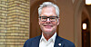 Det er et offentlig ansvar å forskuttere sykepenger, mener Frp og Hans Andreas Limi.