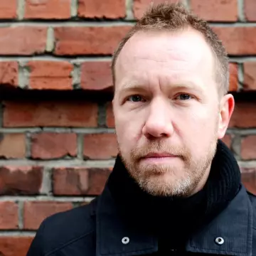Forfatter og rådgiver i LO