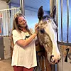 Hege Tyssø Bergan har vært i rehabilitering på en gård etter at hun ble sykemeldt.