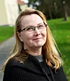 JOBBER HARDERE I FINLAND: Sykepleier Berit Johansson har jobbet fem år i Norge. Hun sier at det er mer stress på jobb i Turku.