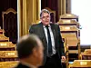 FØRST VALGSEIER: – Mange spør oss om hva vi skal gjøre etter at vi har vunnet valget, men vi kan ikke ta seieren på forskudd. Først må vi vinne valget, deretter kan vi ordne opp etter åtte år med høyresiden i regjering, sier Sverre Myrli i Arbeiderpartiet.