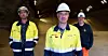 De ansatte ser de mørkt på at de ikke får inn nok strøm til industriområdet deres. Fra venstre: klubbleder Morten Martinsen, fabrikkdirektør Torgeir Hjertaker og nestleder i Industri Energi-klubben Kenneth Hermansen.