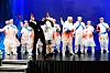 KULTUR. Tradisjonen tro åpner NNNs landsmøte med et godt stykke kultur. Her er Steinar Taarn Sande som leder an.