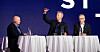 Ordstyrer og LO-nestleder Are Tomasgard (t.v.) holdt tråden i samtalen mellom Styrke-leder Frode Alfheim og den tyske fagforeningspresidenten, Michael Vassiliadis (t.h.).