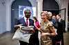 FREDSPRISVINNER: På Nobels Fredssenter sammen med legen Denis Mukwege (fra Kongo) som fikk fredsprisen for sin kamp mot menneskehandel og voldtekt som våpen, i 2018.