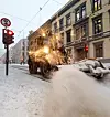 SNØBRØYT: Trikkespor i Oslos gater freses for snø etter et kraftig snøfall.
