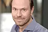 – Vi ser at det er en sammenheng mellom lavinntekt og stress også for barna, sier professor Henrik Daae Zachrisson.