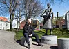 SKULPTUR: I 2006 ble skulpturen på Lervigtunet oppført. Egil Larsen i parken som ligger i Stavanger Øst.