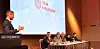 DEBATT: Seminaret bød også på en panelsamtale med Martin Kvalvik (f.h.), Natalia Zubillaga, Fredrik Oftebro, Ingvild Vaggen Malvik og Ørjan Kvalvåg, ledet av LOs Kjetil Staalesen.