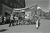 1. mai 1974  i Oslo Demonstrasjonstoget gjennom Akersgata Transparent: Sjølbestemt abort nå
