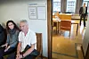 RETTEN: Bjarne Kapstad har tapt saken mot forsikringsselskapet Tryg i alle norske rettsinstanser. Her fra saken var i Gulating lagmannsrett i 2018 sammen med datteren Monica.