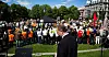 HELOMVENDING: 2000 demonstranter snudde ryggen til samferdselsminister Ketil Solvik-Olsen (Frp) etter at Stortinget vedtok regjeringens forslag til jernbanereform. Nå har Fremskrittspartiet gjort helomvending om EUs jernbanepakke IV.
