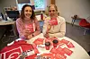 TRØNDERVALG: Sonia Tangen (t.v) og Hege Rovik i Fagforbundet Trondheim ber medlemmene  bruke stemmeretten. De planlegger mange typer aksjoner for å sikre fortsatt rødgrønt styre i byen.